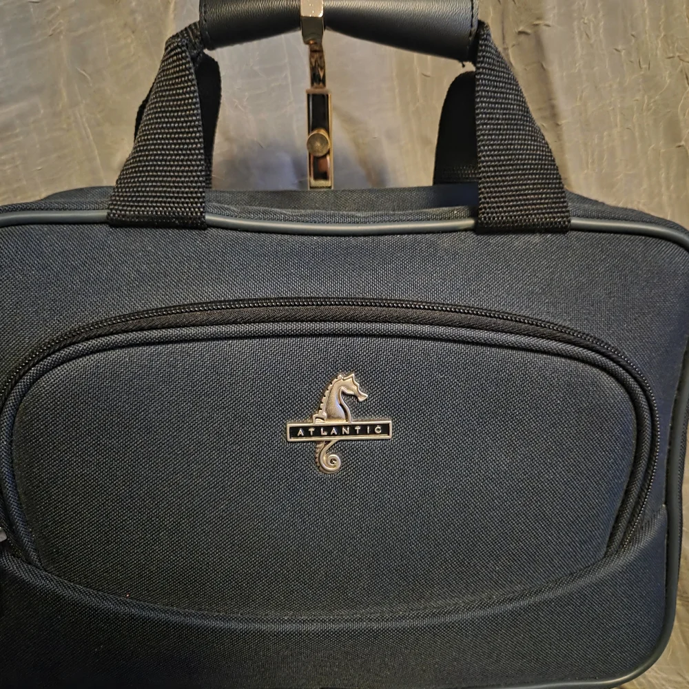 Atlantic Hanging Travel Toiletry Bag Organizer Forest Green